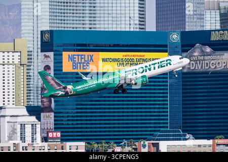 Flughafen Harry Reid 8-31-2025 Las Vegas NV USA Frontier Airlines Airbus A321neo N603FR Abfahrt von Landebahn 1R am Harry Reid International Airport Stockfoto