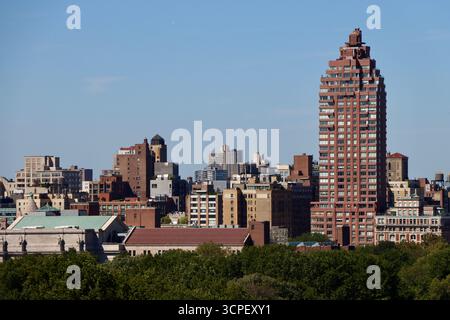 Gebäude am Central Park West auf der Upper West Side von Manhattan, New York, September 2025 Stockfoto