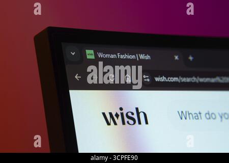 Dhaka, Bangladesch, 02. Juni 2025: Nahaufnahme eines Computerbildschirms, der das Wish-Webinterface im dunklen Modus anzeigt Stockfoto