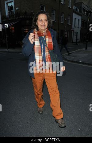 London, Großbritannien. September 2025. Greta Scacchi bei der Ausstellung „Kostümcouture Private View“, Fashion and Textile Museum, Bermondsey Street, am Donnerstag, den 25. September 2025 in London, England, Großbritannien. CAP/CAN © CAN/Capital Pictures Credit: Capital Pictures/Alamy Live News Stockfoto