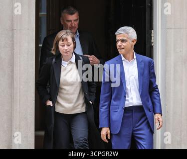 London, Großbritannien. September 2025. Sadiq Khan, Bürgermeister von London, wird heute Morgen in der Downing Street 10 gesehen. Quelle: Imageplotter/Alamy Live News Stockfoto