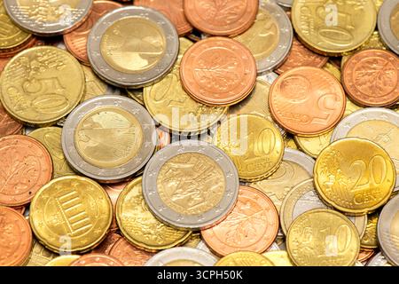 Euro Währung Eurowährung mit Euromünzen im Detail *** Euro-Währung Euro-Währung mit Euro-Münzen im Detail Stockfoto