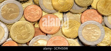 Euro Währung Eurowährung mit Euromünzen im Detail *** Euro-Währung Euro-Währung mit Euro-Münzen im Detail Stockfoto
