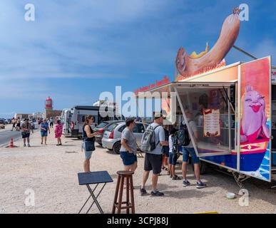 Imbissbude, Letzte Bratwurst vor Amerika, am Leuchtturm Cabo de Sao Vicente, am Kap Cabo de Sao Vicente, Südwestspitze des Europäischen Festlands, Felsenküste, Steilküste im Südwesten der Algarve, Portugal, Westküste Algarve *** Stockfoto