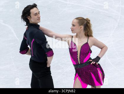 Oberstdorf, Deutschland. September 2025. Eiskunstlauf: Challenger Series - Nebelhorn Trophy, Karla Maria Karl und Kai Hoferichter aus Deutschland im rhythmischen Eistanz. Quelle: Peter Kneffel/dpa/Alamy Live News Stockfoto