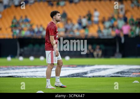 Sevilla, Spanien. September 2025. SEVILLA, SPANIEN - 24. SEPTEMBER: Neco Williams aus Nottingham Forest ist vor dem Spiel der UEFA Europa League 2025/26 League Phase MD1 zwischen Real Betis Balompie und Nottingham Forest FC am 24. September 2025 in La Cartuja de Sevilla in Spanien aufgewärmt. (Foto von Gabriel Colchero/Photo Players Images/Magara Press) Credit: Magara Press SL/Alamy Live News Stockfoto