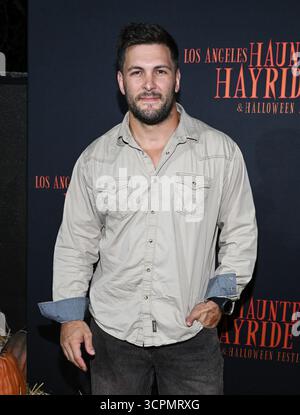 Los Angeles, USA. September 2025. Brock Davies kam am 26. September 2025 im Griffith Park im Los Angeles Haunted Hayride an © LISA OConnor/AFF-USA.com Credit: AFF/Alamy Live News Stockfoto