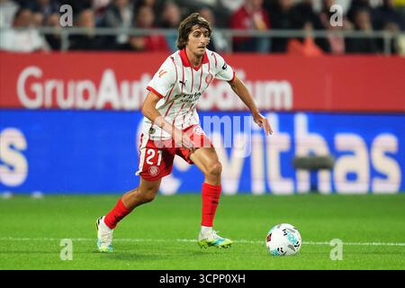 Girona, Spanien. September 2025. La Liga EA Sports Match zwischen dem FC Barcelona und Getafe CF spielte am 21. September 2025 im Johan Cruyff Stadium in Barcelona. (Foto: Bagu Blanco/PRESSIN)Bryan Gil vom Girona FC während des Spiels der La Liga 2025–2026, Datum 7 zwischen Girona FC und RCD Espanyol spielte am 26. September 2025 in Girona, Spanien, im Montilivi Stadium. (Foto: Bagu Blanco/PRESSIN) Credit: PRESSINPHOTO SPORTS AGENCY/Alamy Live News Stockfoto