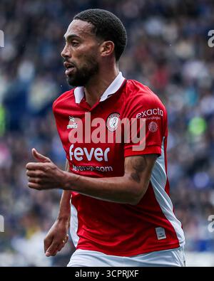 Zak Vyner von Bristol City während des Sky Bet Championship Matches Preston North End gegen Bristol City in Deepdale, Preston, Großbritannien, 27. September 2025 (Foto: Jorge Horsted/News Images) Stockfoto