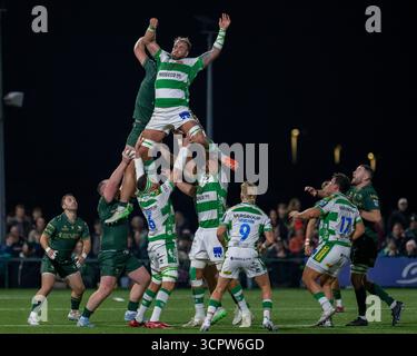 Galway, Republik Irland. September 2025. Niccolò Kanone von Benetton Rugby im Spiel während des Spiels der United Rugby Championship Runde 1 zwischen Connacht Rugby und Benetton Rugby im Dexcom Stadium in Galway, Irland am 27. September 2025 (Foto: Andrew SURMA/ Credit: SIPA USA/Alamy Live News Stockfoto