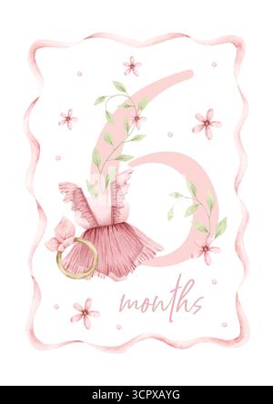 Es ist ein Mädchen. Handgezeichnete monatliche Nummernkarten mit Babykleid, Rassel, rosa Blumen und gewelltem Band. Sechs Monate. Baby-Monatskilometer Stockfoto