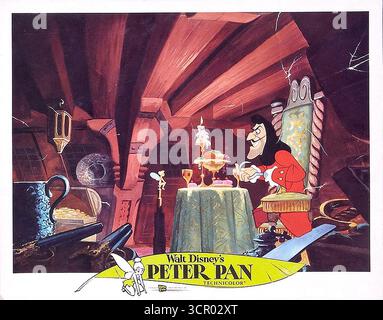 1969 Walt Disney's Peter Pan (1953) Wiederveröffentlichung der Lobbykarte, Captain Hook und Tinkerbell Stockfoto