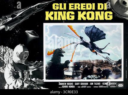 1968 italienische Lobbykarte für den Film Destroy All Monsters (Gli Eredi di King Kong) Stockfoto