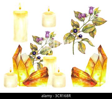 Aquarell mit gelben Heilkristallen brennenden Kerzen und Zweig tödlicher Nachtschatten Atropa Belladonna mit lila Blumen und Beeren Set. Illustration für esoterische mystische und magische Themen. Stockfoto