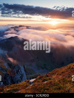 Sommer in den Eisenerzer Alpen in Österreich Steiermark, Berglandschaftspanorama in Reichensteinhutte Stockfoto
