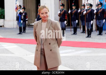 Rom, Italien. September 2025. Roma, Italien. September 2025. La presidente del Consiglio Giorgia Meloni a Palazzo Chigi in Occasione dellÕincontro con il presidente della Repubblica della Guinea Bissau Umaro Sissoco Embal-, Roma, Luned“ 29 Settembre 2025 (Foto Roberto Monaldo/LaPresse) Premier Giorgia Meloni im Chigi-Palast anlässlich des Treffens mit dem Präsidenten der Republik Guinea-Bissau Umaro Sissoco Sissoco Sissoco Sissoco Sissoco, Montag/Laberdo Presse (Foto: Monabo, Monalamo Presse, 29. September 2025) Stockfoto