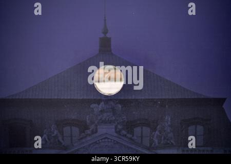 Warschau, Polen. September 2025. Arbeit am Wiederaufbau des Sächsischen Schlosses und des Schlosses Bruhl in Warschau, Polen, am 28. September 2025. (Foto: Weronika Kowalska/NurPhoto) Credit: NurPhoto SRL/Alamy Live News Stockfoto