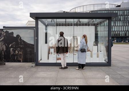 Warschau, Polen. September 2025. Arbeit am Wiederaufbau des Sächsischen Schlosses und des Schlosses Bruhl in Warschau, Polen, am 28. September 2025. (Foto: Weronika Kowalska/NurPhoto) Credit: NurPhoto SRL/Alamy Live News Stockfoto