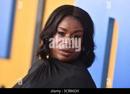Hollywood, USA. September 2025. Uzo Aduba kam am 29. September 2025 zur Premiere von „Roofman“ Los Angeles im Paramount Theatre in Hollywood, CA. © LISA OConnor/AFF-USA.com Credit: AFF/Alamy Live News Stockfoto