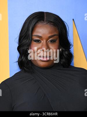 Hollywood, USA. September 2025. Uzo Aduba kam am 29. September 2025 zur Premiere von „Roofman“ Los Angeles im Paramount Theatre in Hollywood, CA. © LISA OConnor/AFF-USA.com Credit: AFF/Alamy Live News Stockfoto