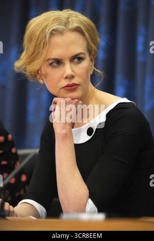 Manhattan, Vereinigte Staaten Von Amerika. November 2008. NEW YORK – 22. NOVEMBER: UNIFEM Goodwill Botschafterin der australischen Schauspielerin Nicole Kidman wird auf einer Pressekonferenz die Ergebnisse der Kampagne „Sag Nein zu Gewalt gegen Frauen“, einer internetbasierten Petition, am 25. November 2008 im Hauptquartier der Vereinten Nationen in New York bekanntgeben. UNIFEM ist der Frauenfonds bei den Vereinten Nationen, der die Menschenrechte von Frauen und die Gleichstellung von Frauen in über 100 Ländern fördert. Menschen: Nicole Kidman Credit: Storms Media Group/Alamy Live News Stockfoto