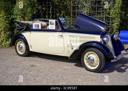 DKW, Baujahr 1939, Oldtimer Classic, Gala International Concours d'Elegance Schwetzingen 2025, Deutschland, Europa, Classic Creme Co Stockfoto