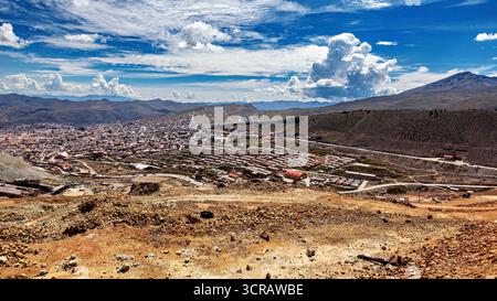 Blick über die Stadt Potosi in Bolivien Stockfoto