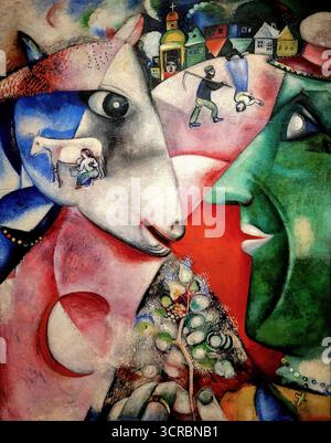 Marc Chagall, I and the Village (1911), großes Ölgemälde mit einem grünen Mann und einer Kuh inmitten sich überlagernder Dorfszenen und geometrischer Formen. Stock Vektor