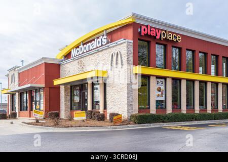Buford, USA - 17. Januar 2021: Außenfassade des McDonalds Restaurants in Buford, Atlanta Stockfoto