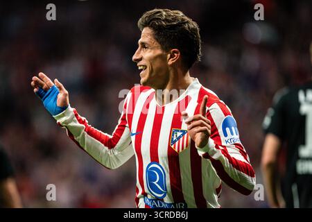 Giuliano SIMEONE von Atletico Madrid feiert sein Tor während der UEFA Champions League, der Liga-Phase und des MD2-Fußballspiels zwischen Atletico de Madrid und Eintracht Frankfurt am 30. September 2025 im Riyadh Air Metropolitano Stadion in Madrid Stockfoto