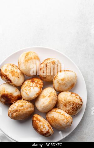 Blick von oben auf Masa, Blick von oben auf das Essen vom nördlichen nigeria Masa Reis Kuchen Stockfoto