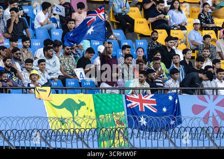 Indore, Indien. Oktober 2025. Holkar Stadium, Indore 1. Oktober 2025: Die Fans sind während des ICC Frauen-ODI-Weltmeisterschaftsspiels zwischen Australien und Neuseeland im Holkar Stadium in Indore, Indien (Unnati Naidu/SPP) zu sehen. /Alamy Live News Stockfoto