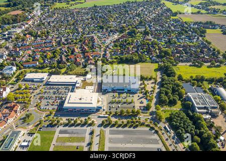 Luftbild, Westpress Arena, Beta Finanz Eissportarena Hamm, Lidl Supermarkt, Wohngebiet, Uentrop, Hamm, Ruhrgebiet, Nordrhein-Westfalen, Deutschland ACHTUNGxMINDESTHONORARx60xEURO *** Luftansicht, Westpress Arena, Beta Finanz Eissportarena Hamm, Lidl Supermarkt, Wohngebiet, Uentrop, Hamm, Ruhrgebiet, Nordrhein-Westfalen, Deutschland ACHTUNGxMINDESTHONORARx60xEURO Stockfoto