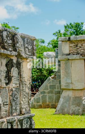 Hochsommersonne in Chichen itza Stockfoto