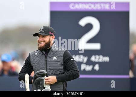 Tyrell Hatton am 2. Tag eins der Alfred Dunhill Links Championship 2025 auf dem Carnoustie Golf Links Course, Angus. Bilddatum: Donnerstag, 2. Oktober 2025. Stockfoto