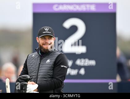 Tyrell Hatton am 2. Tag eins der Alfred Dunhill Links Championship 2025 auf dem Carnoustie Golf Links Course, Angus. Bilddatum: Donnerstag, 2. Oktober 2025. Stockfoto
