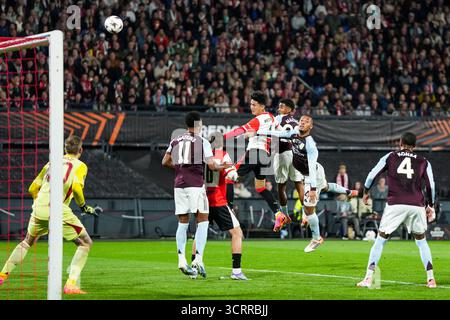 Rotterdam, Niederlande. Oktober 2025. Rotterdam - Tsuyoshi Watanabe aus Feyenoord im zweiten Spiel der UEFA Europa League 2025/2026. Das Spiel findet am 2. Oktober 2025 im Stadion Feijenoord de Kuip in Rotterdam statt. Credit: Box to Box Pictures/Alamy Live News Stockfoto