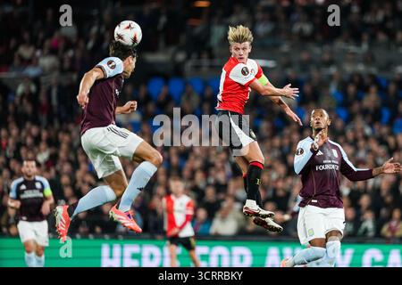 Rotterdam, Niederlande. Oktober 2025. Rotterdam - SEM Steijn von Feyenoord während des zweiten Spiels der UEFA Europa League 2025/2026. Das Spiel findet am 2. Oktober 2025 im Stadion Feijenoord de Kuip in Rotterdam statt. Credit: Box to Box Pictures/Alamy Live News Stockfoto