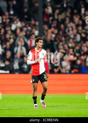 Rotterdam, Niederlande. Oktober 2025. Rotterdam - Oussama Targhalline of Feyenoord im zweiten Spiel der UEFA Europa League 2025/2026. Das Spiel findet am 2. Oktober 2025 im Stadion Feijenoord de Kuip in Rotterdam statt. Credit: Box to Box Pictures/Alamy Live News Stockfoto