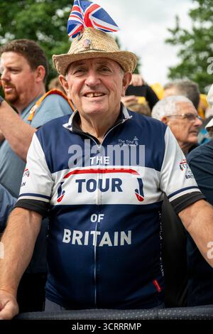 Pontypool, UK SEPTEMBER 06: Fans von Geraint Thomas von GB und Team INEOS Grenadiers vor der 21. Tour of Britain 2025, Stage 5 Pontypool to the Tumble Stockfoto