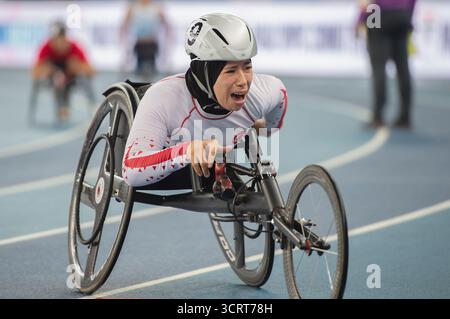 Neu-Delhi, Indien. Oktober 2025. Zubeyde Supurgeci von T¨¹rkiye reagiert auf den Sieg im 100-m-T54-Finale der Frauen bei den Para Athletics World Championships 2025 in Neu-Delhi, Indien, am 2. Oktober 2025. Quelle: Javed Dar/Xinhua/Alamy Live News Stockfoto
