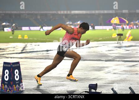 Neu-Delhi, Indien. Oktober 2025. Ryota Fukunaga (JPN) Leichtathletik: 400 m T13-Qualifikation der Männer im Jawaharlal nehru Stadium während der Para-Leichtathletik-Weltmeisterschaft 2025 in Neu-delhi, Indien am 2. Oktober 2025. Quelle: Unabhängige Fotoagentur/Alamy Live News Stockfoto