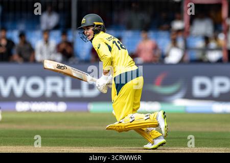Indore, Indien. Oktober 2025. Holkar Stadium, Indore 1. Oktober 2025: Phoebe Litchfield of Australia schlägt während des ICC Women's ODI World Cup Spiels zwischen Australien und Neuseeland im Holkar Stadium in Indore, Indien (Unnati Naidu/SPP) Credit: SPP Sport Press Photo. /Alamy Live News Stockfoto