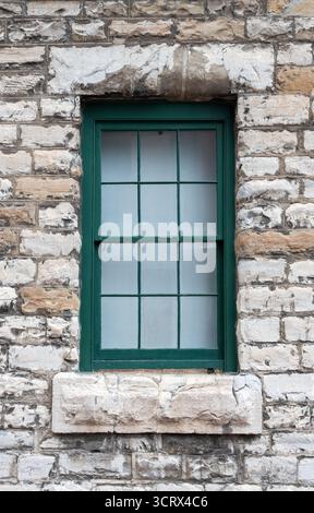 Fenster und Tür mit Rahmen in allen Stilen Stockfoto