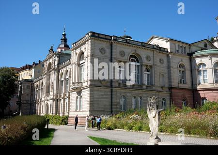 Das Friedrichsbad in Baden-Baden ist ein Kurort im Bundesland Baden-Württemberg Stockfoto