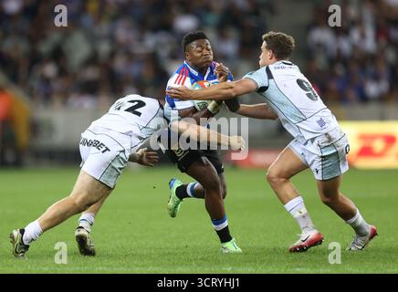 3. Oktober 2025, Kapstadt, Westkap, Südafrika: Stormers' WANDISILE SIMELANE während des United Rugby Championship Matches zwischen den Stormers und Ospreys im Eröffnungsspiel der United Rugby Championship im Cape Town Stadium in Kapstadt, Südafrika. (Kreditbild: © Bertram Malgas/ZUMA Press Wire) NUR REDAKTIONELLE VERWENDUNG! Nicht für kommerzielle ZWECKE! Stockfoto