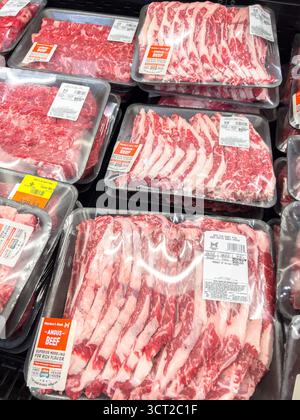 Abgepackte Rippchen aus Rindfleisch in Aufsatz Stockfoto