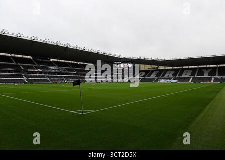 Pride Park, Derby am Samstag, 4. Oktober 2025. Allgemeiner Blick ins Pride Park Stadium, Heimstadion von Derby County vor dem Sky Bet Championship Spiel zwischen Derby County und Southampton im Pride Park, Derby am Samstag, den 4. Oktober 2025. (Foto: Jon Hobley | MI News) Credit: MI News & Sport /Alamy Live News Stockfoto
