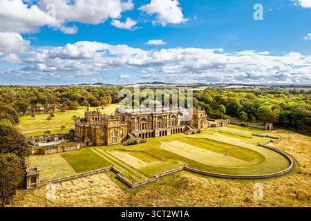 Blick auf das Gosford House von einer Drohne aus, Longniddry, East Lothian, Schottland, Großbritannien Stockfoto