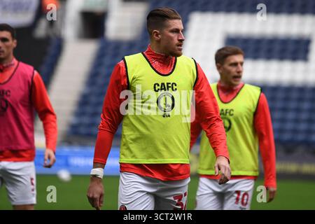 Preston, England. Oktober 2025. Reece Burke vor dem Spiel der Sky Bet EFL Championship zwischen Preston North End und Charlton Athletic im Deepdale Stadium in Preston. Kyle Andrews/Alamy Live News Stockfoto